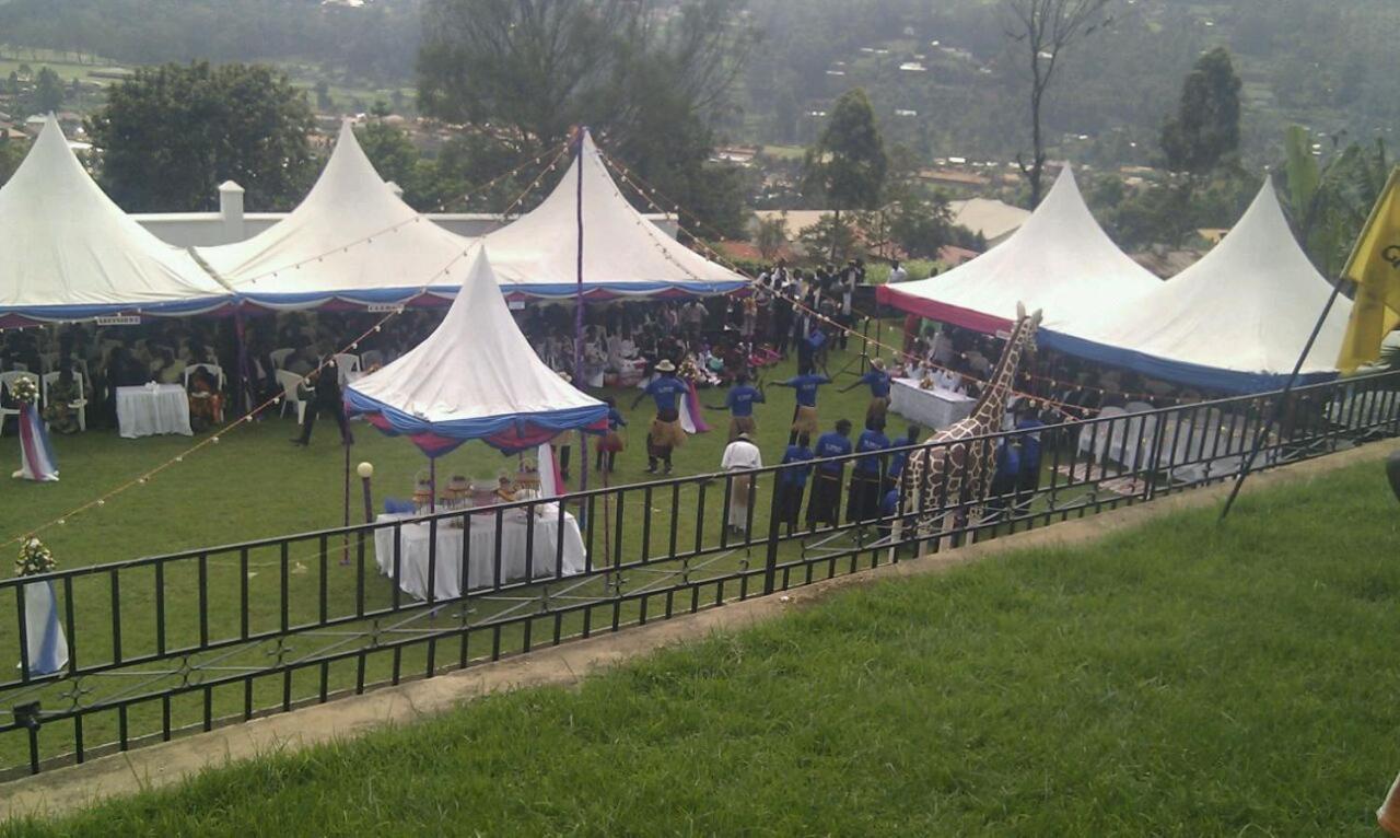 Kigezi Gardens Inn Kabale エクステリア 写真