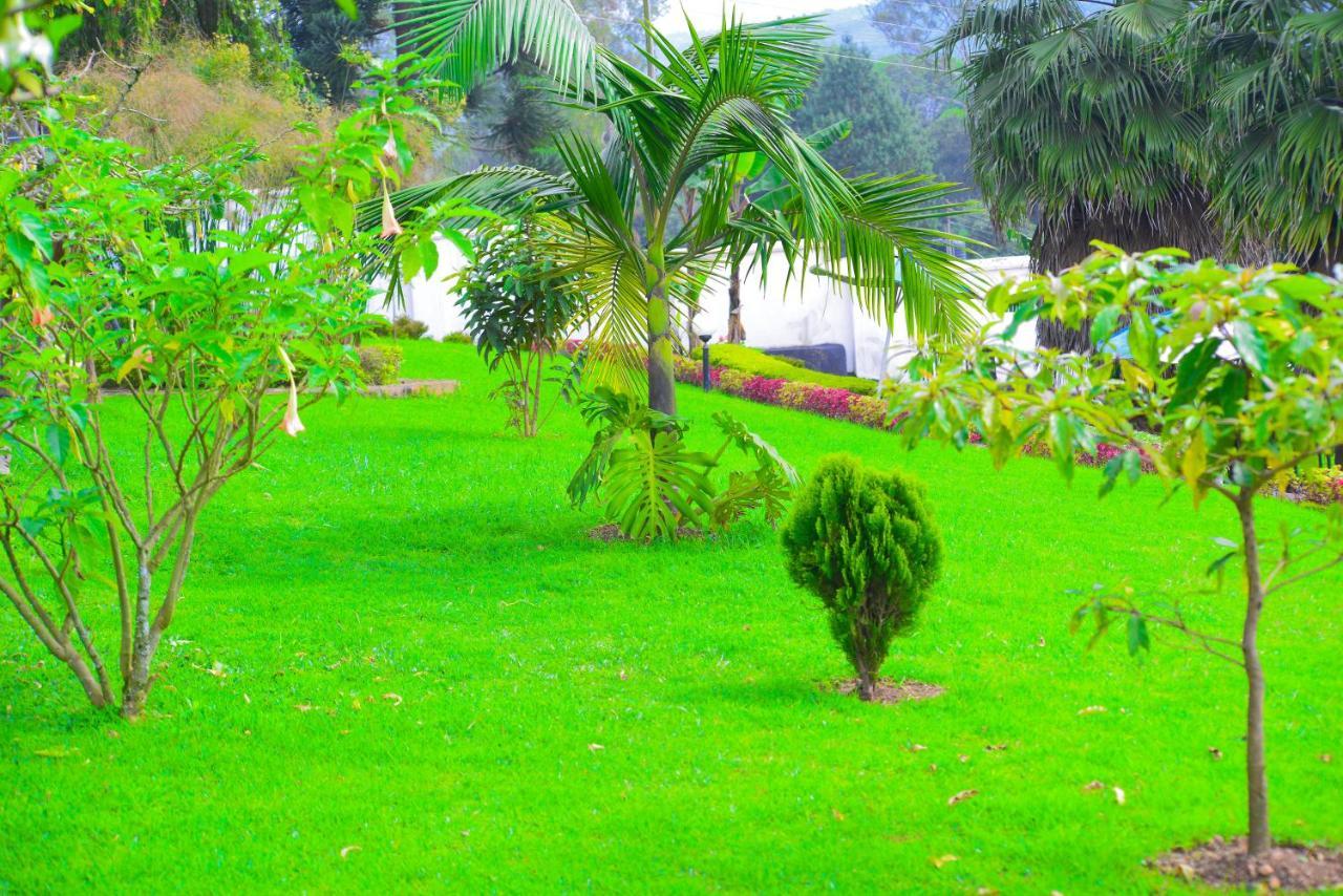 Kigezi Gardens Inn Kabale エクステリア 写真