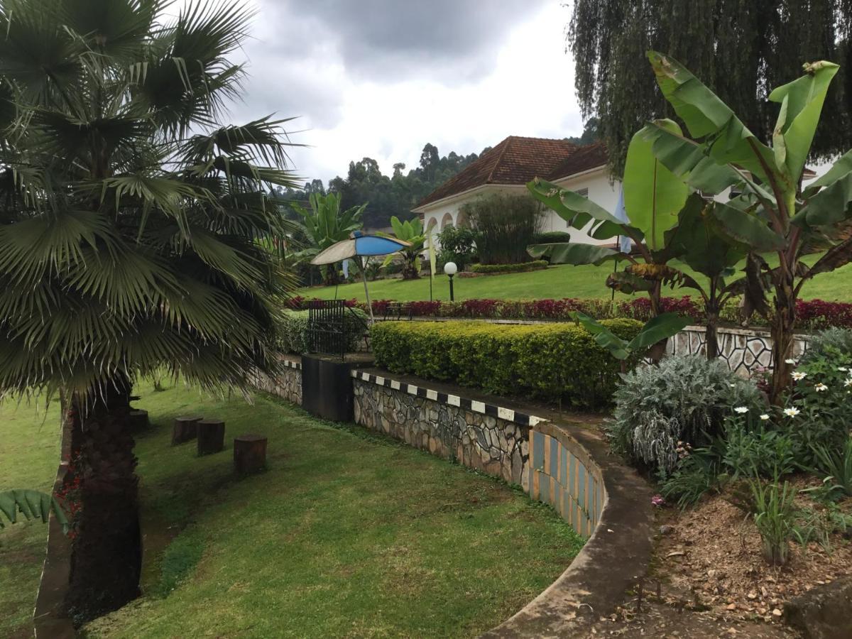 Kigezi Gardens Inn Kabale エクステリア 写真